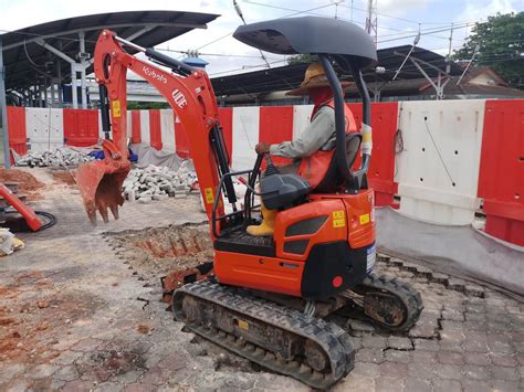 mini excavators in malaysia